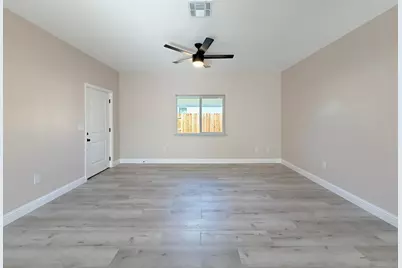 1527 9th Avenue, Olivehurst, CA 95961 - Photo 15