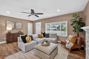 3323 Del Paso Blvd, Sacramento, CA 95815 - Photo 9