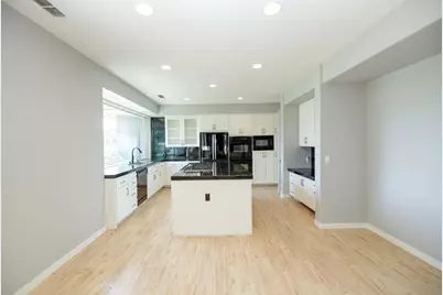 9516 Golf Course Lane, Elk Grove, CA 95758 - Photo 33