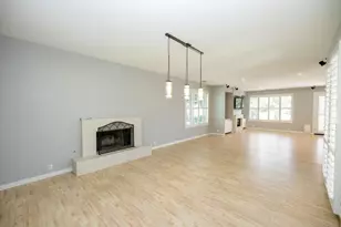 9516 Golf Course Ln, Elk Grove, CA 95758 - Photo 27