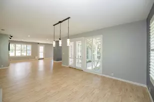 9516 Golf Course Ln, Elk Grove, CA 95758 - Photo 25