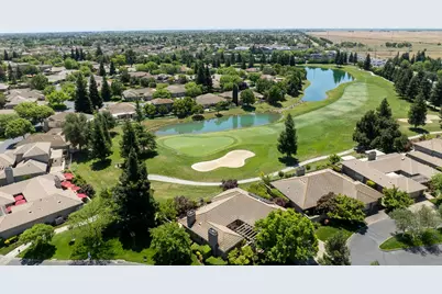 9516 Golf Course Lane, Elk Grove, CA 95758 - Photo 7