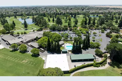 9516 Golf Course Lane, Elk Grove, CA 95758 - Photo 13