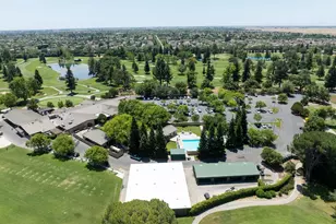 9516 Golf Course Ln, Elk Grove, CA 95758 - Photo 13