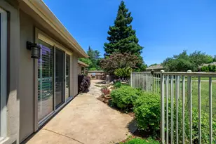 9516 Golf Course Ln, Elk Grove, CA 95758 - Photo 65