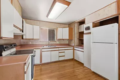 1614 Wayne Drive, Modesto, CA 95350 - Photo 9