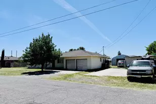 1946 16th St, Olivehurst, CA 95961 - Photo 5