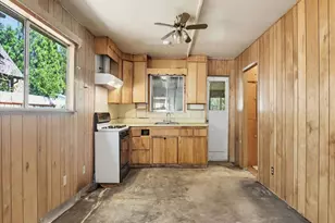 10883 Pine Hill Dr, Grass Valley, CA 95945 - Photo 19