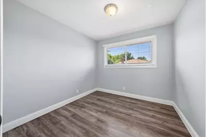 2865 26th Avenue, Sacramento, CA 95820 - Photo 17