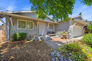 2865 26th Ave, Sacramento, CA 95820 - Photo 3