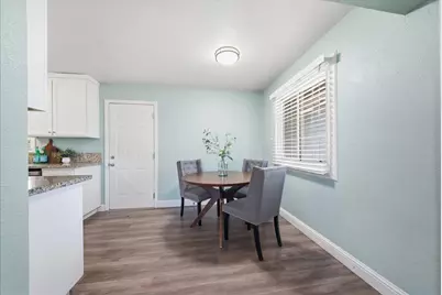 2865 26th Avenue, Sacramento, CA 95820 - Photo 13