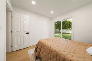 5550 E Knoll Dr, Fair Oaks, CA 95628 - Photo 23