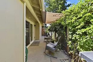 7997 La Riviera Dr, Sacramento, CA 95826 - Photo 27