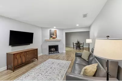 7997 La Riviera Drive, Sacramento, CA 95826 - Photo 7