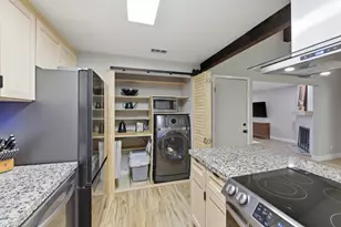 7997 La Riviera Dr, Sacramento, CA 95826 - Photo 15