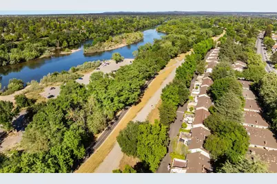 7997 La Riviera Drive, Sacramento, CA 95826 - Photo 33