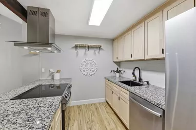 7997 La Riviera Drive, Sacramento, CA 95826 - Photo 13