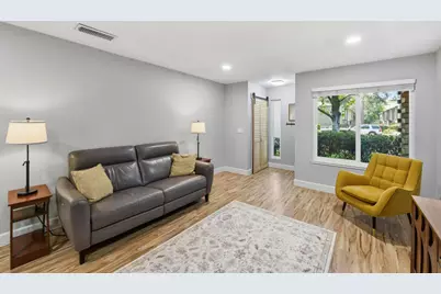 7997 La Riviera Drive, Sacramento, CA 95826 - Photo 5