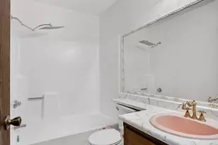 7033 Tristan Cir, Stockton, CA 95210 - Photo 19