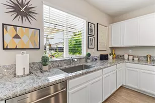 8256 Schellhous Dr, Roseville, CA 95747 - Photo 11