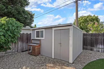 819 Sylvia Drive, Lodi, CA 95240 - Photo 33