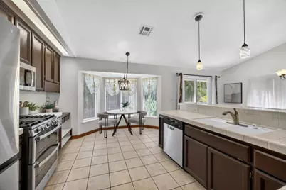 6510 Kenbridge Street, Elk Grove, CA 95758 - Photo 17