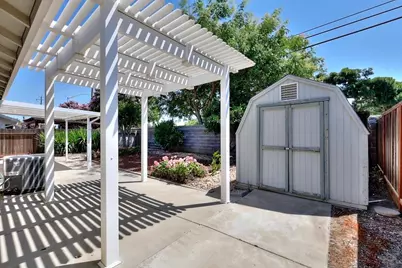 6024 Soares Place, Riverbank, CA 95367 - Photo 47