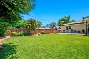 18746 Auburn Way, Madera, CA 93638 - Photo 31