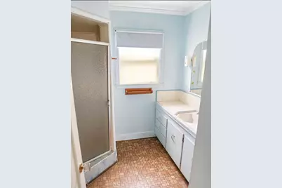 915 Solari Avenue, Stockton, CA 95205 - Photo 7