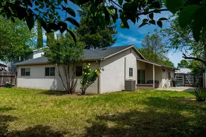 2825 Normington Drive, Sacramento, CA 95833 - Photo 3