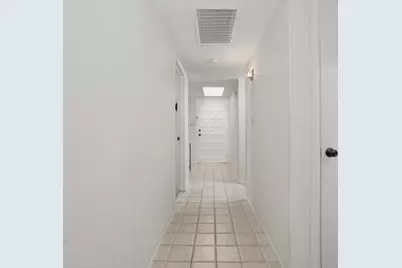 1077 Rivara Road #102, Stockton, CA 95207 - Photo 5