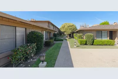 1077 Rivara Road #102, Stockton, CA 95207 - Photo 3