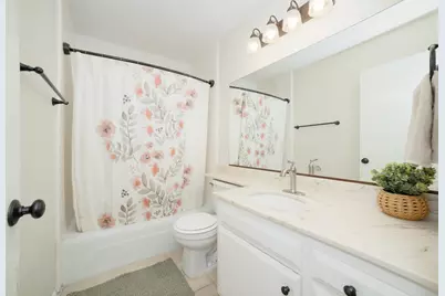 1077 Rivara Road #102, Stockton, CA 95207 - Photo 7