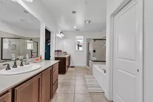 1433 Cummings Way, Folsom, CA 95630 - Photo 33