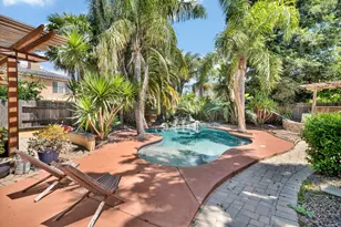 9445 Loire Valley Way, Elk Grove, CA 95624 - Photo 19