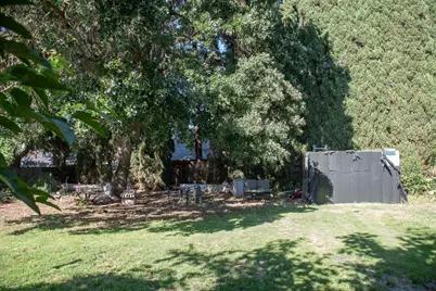 2206 Idaho Avenue, Stockton, CA 95204 - Photo 57