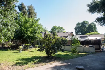2206 Idaho Avenue, Stockton, CA 95204 - Photo 51