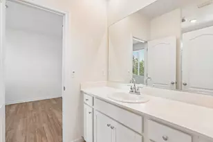 9471 Pasaje Pl, Elk Grove, CA 95624 - Photo 21