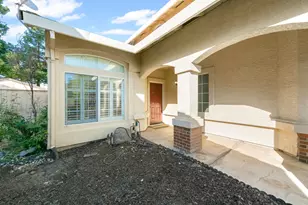 8647 Little Wood Cir, Elk Grove, CA 95624 - Photo 51