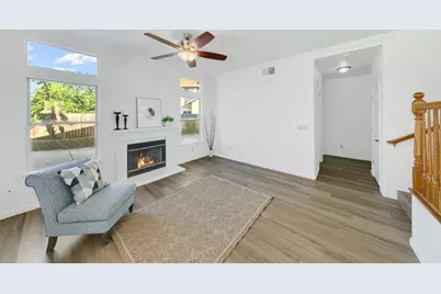 8647 Little Wood Circle, Elk Grove, CA 95624 - Photo 7