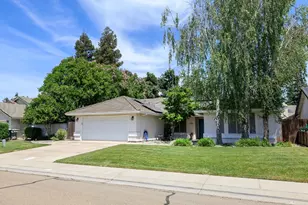 230 Meyenberg Ave, Ripon, CA 95366 - Photo 3