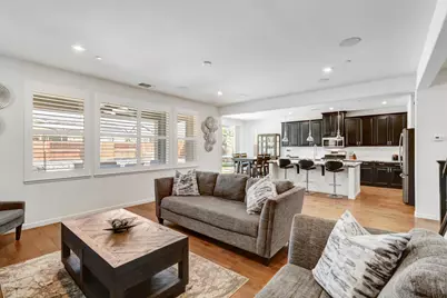 308 Winthrop Court, Roseville, CA 95747 - Photo 3