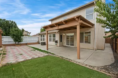13740 Peridot Street, Lathrop, CA 95330 - Photo 43