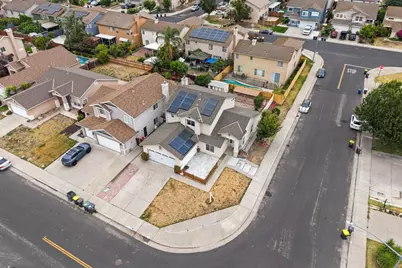 13740 Peridot Street, Lathrop, CA 95330 - Photo 3