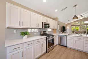 7117 Clearview Way, Roseville, CA 95747 - Photo 9