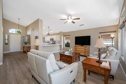 7117 Clearview Way, Roseville, CA 95747 - Photo 7