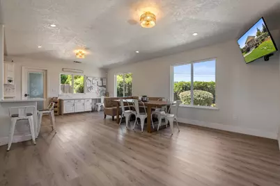 8300 Jantzen Road, Modesto, CA 95357 - Photo 15