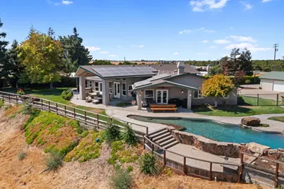 8300 Jantzen Road, Modesto, CA 95357 - Photo 5