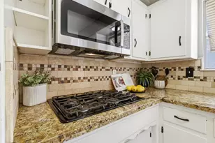 5901 Trovillion St, Citrus Heights, CA 95621 - Photo 9