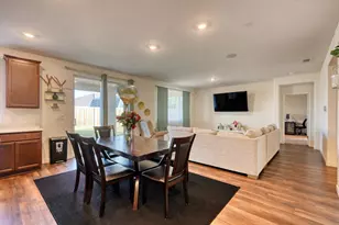 1579 Ivy Hatch Way, Olivehurst, CA 95961 - Photo 17